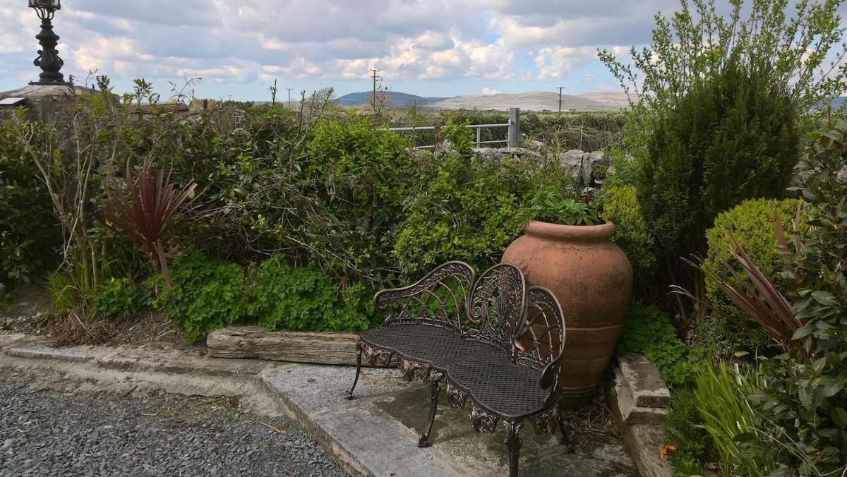 The Burren Art Gallery Built In 1798 Villa Tubber Exterior photo